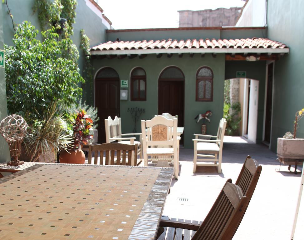 La Casa Del Atrio Hotel Queretaro Bagian luar foto
