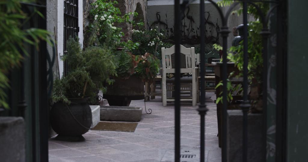 La Casa Del Atrio Hotel Queretaro Bagian luar foto